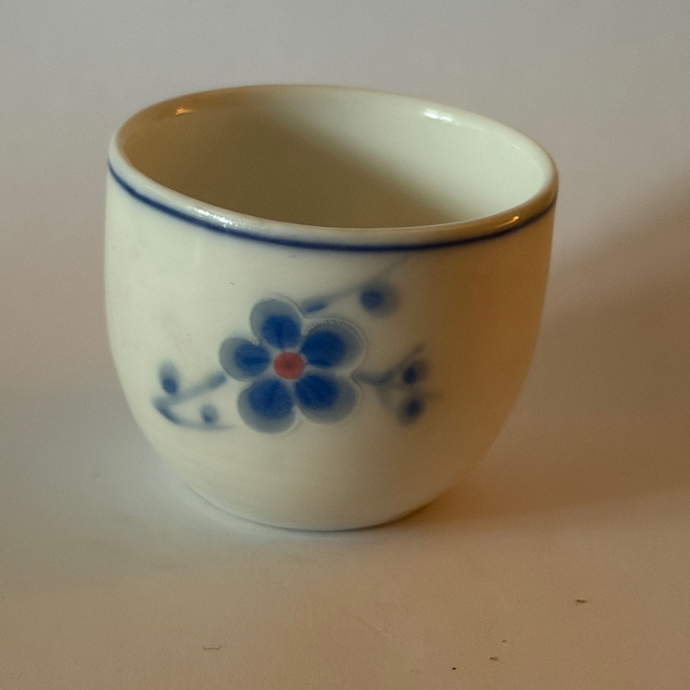 Cheng's White Jade Porcelain Blue Plum Blossom Sake Cup Egg Cup 1 1/2”